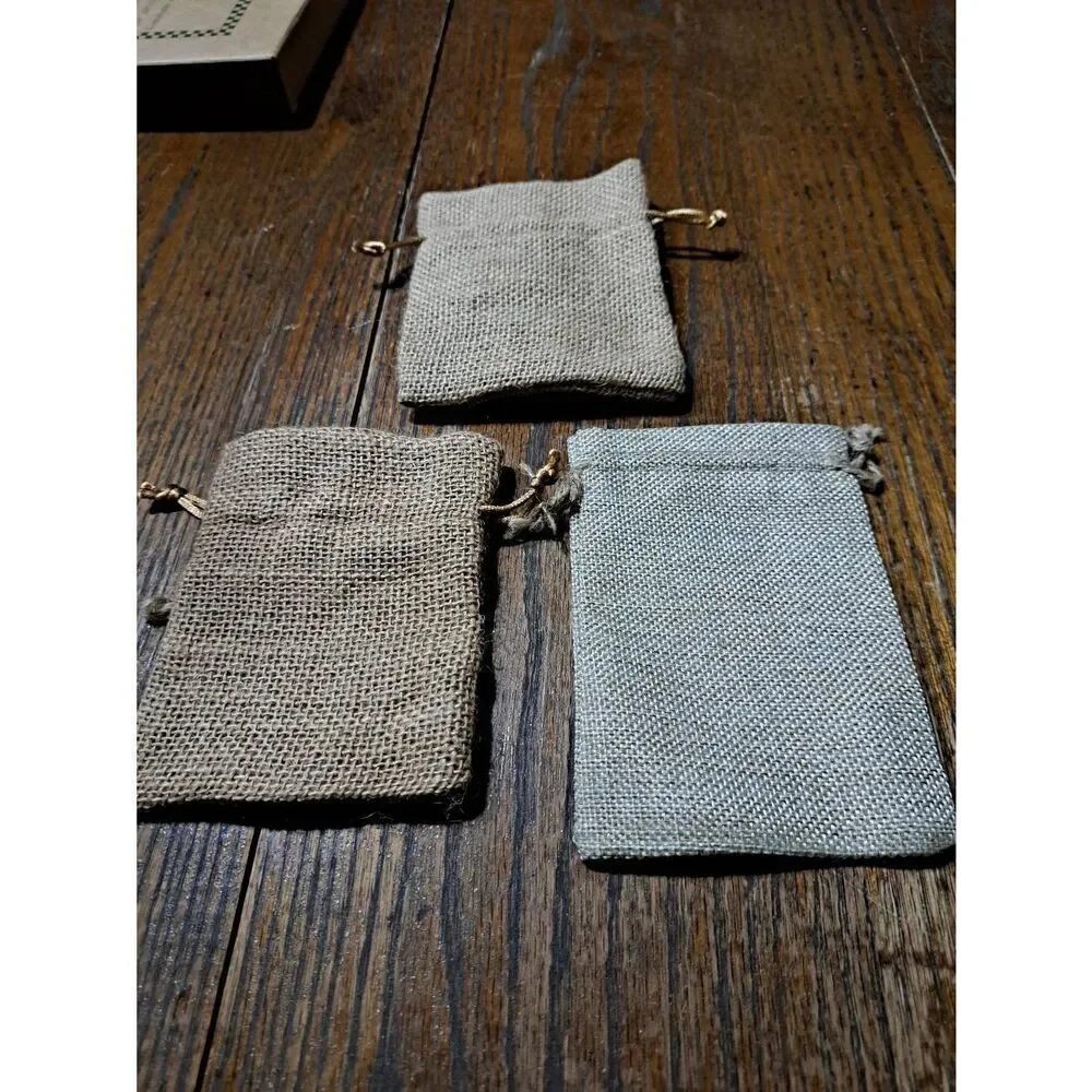 New Vintage Handmade 3 Burlap Mini Christmas Holiday Gift Bags Santa Wreath